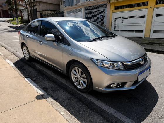 HONDA CIVIC 1.8 LXL 16V FLEX 4P AUTOMÁTICO